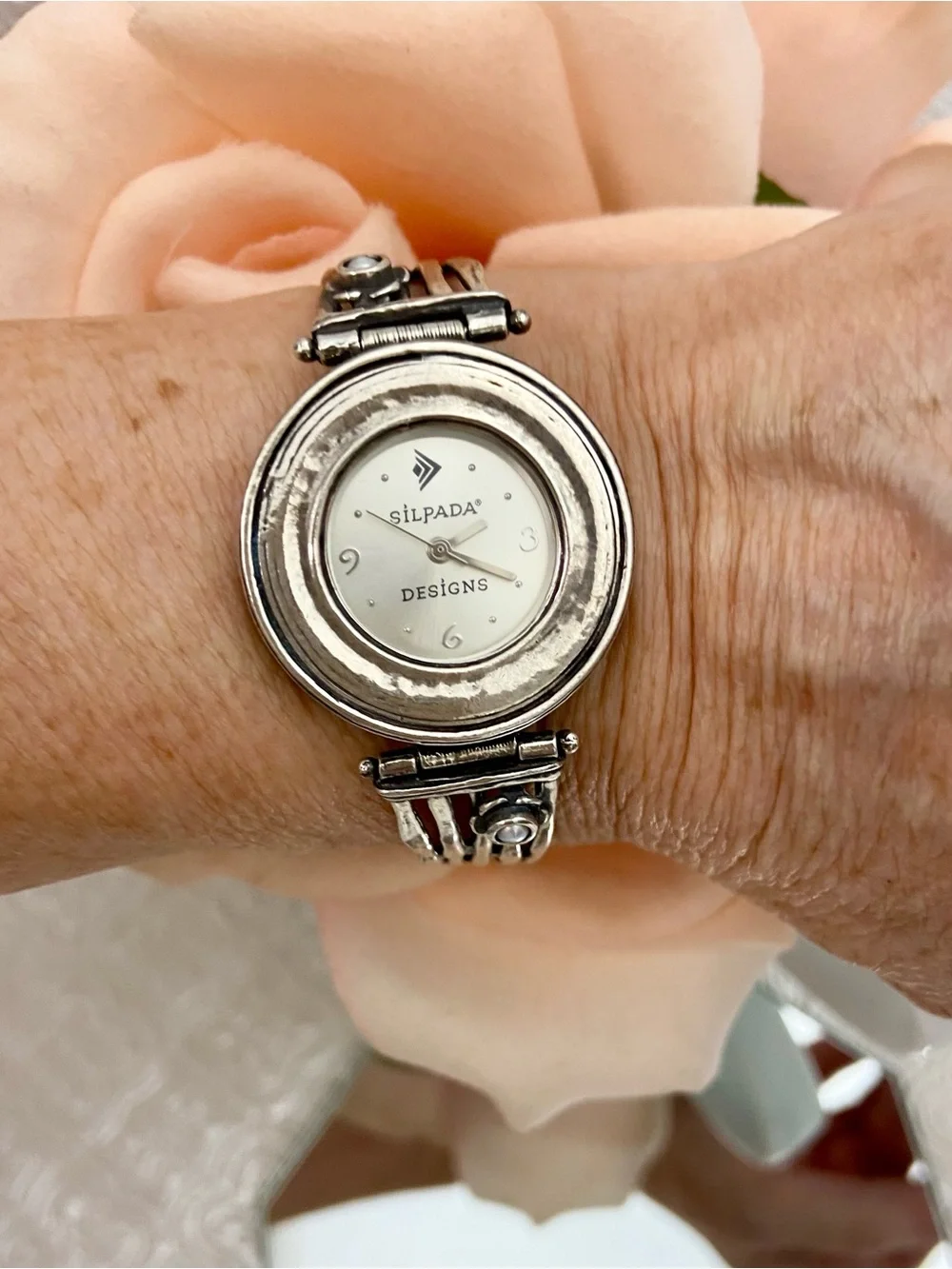 Silpada Designs Hammered Sterling Silver 925 Bracelet Watch Marked 